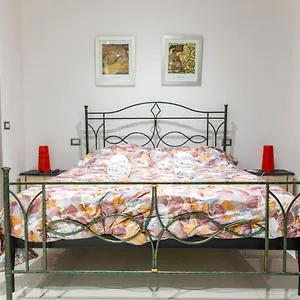 Rita A Trastevere Guest house