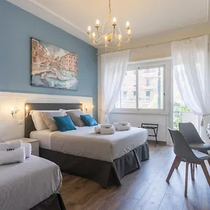 Trastevere Gallery Guest house